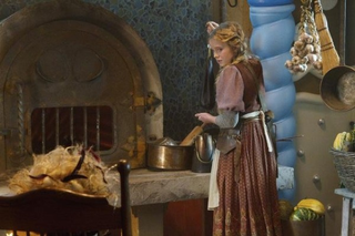 Illustration for article titled Once Upon a Time 1x08, "True North" Pictures